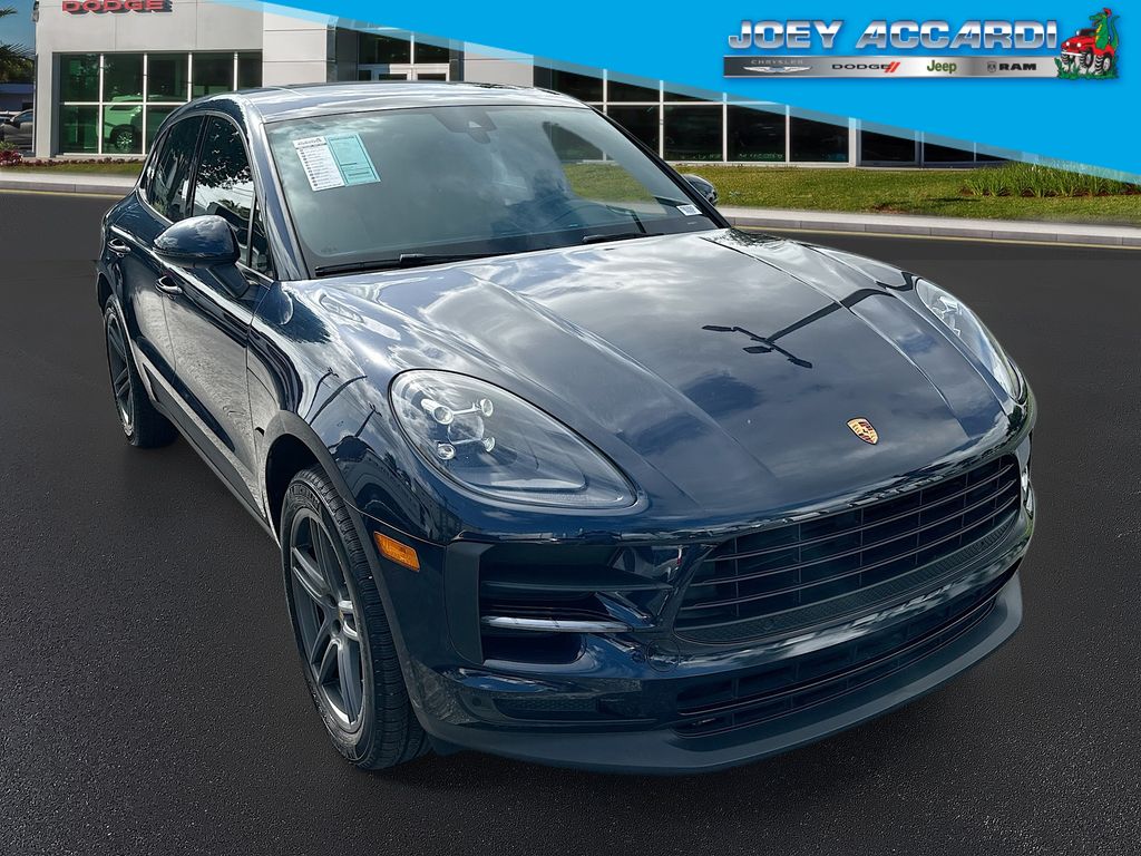 2021 Porsche Macan Base