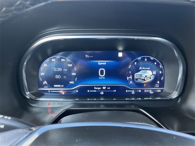 2023 Chevrolet Suburban Z71 photo 3