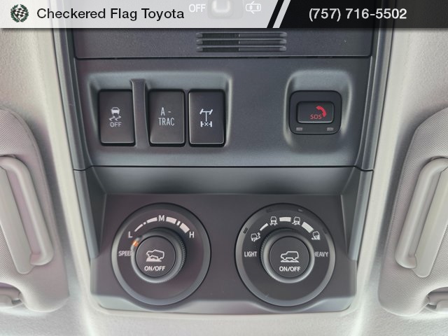 2024 Toyota 4Runner TRD Off-Road photo 10