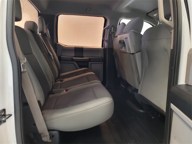 2016 Ford F-150 XL photo 11