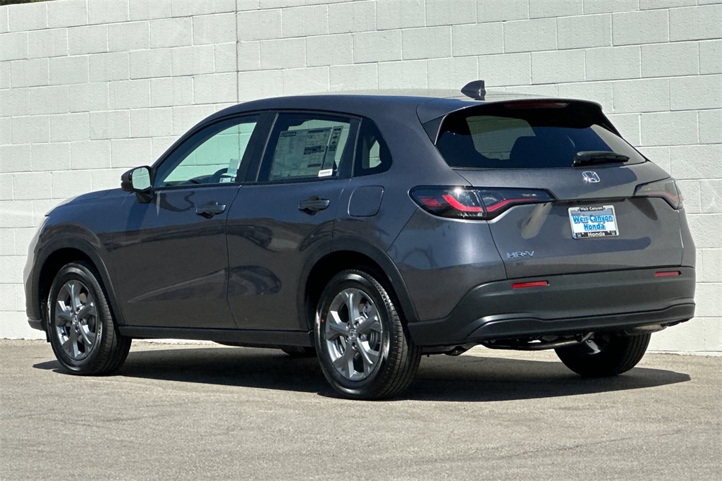 2026 Honda HR-V LX photo 6
