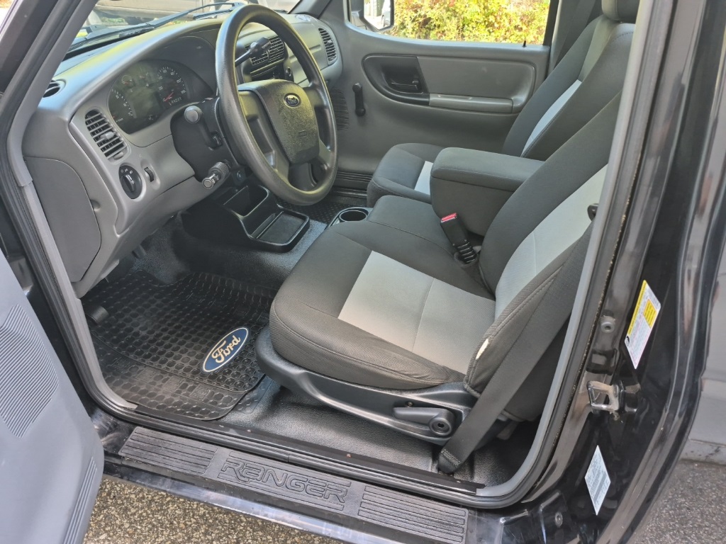 2011 Ford Ranger XL photo 6
