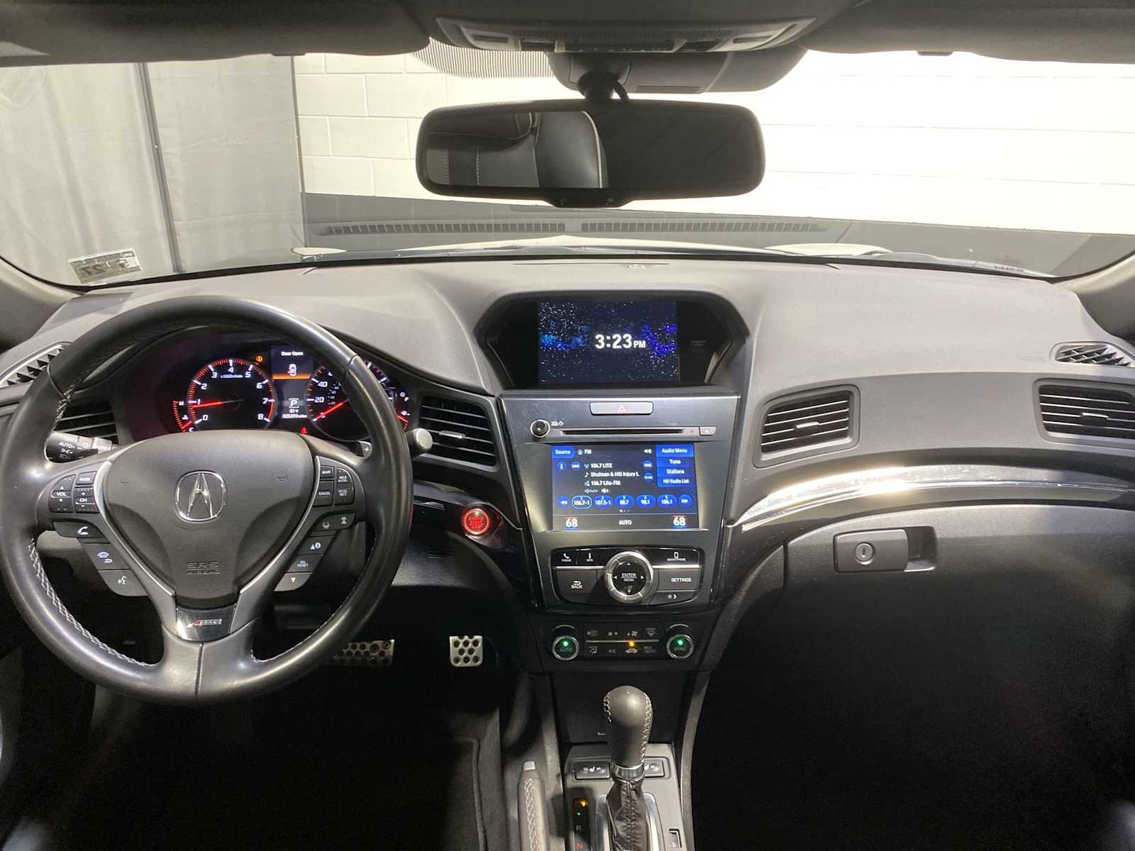 2022 Acura ILX Premium photo 10