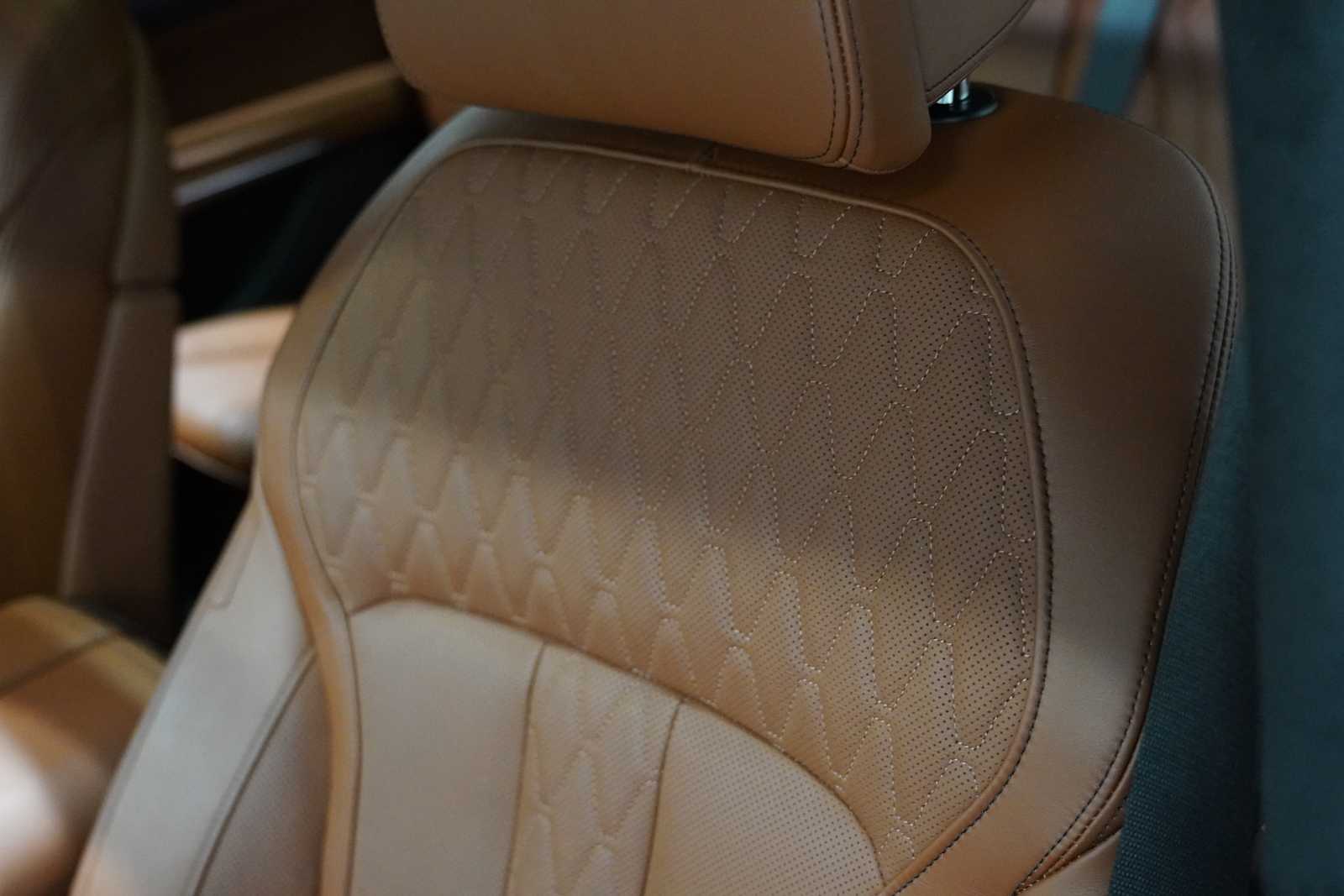 2025 Bmw X7 M60i photo 10