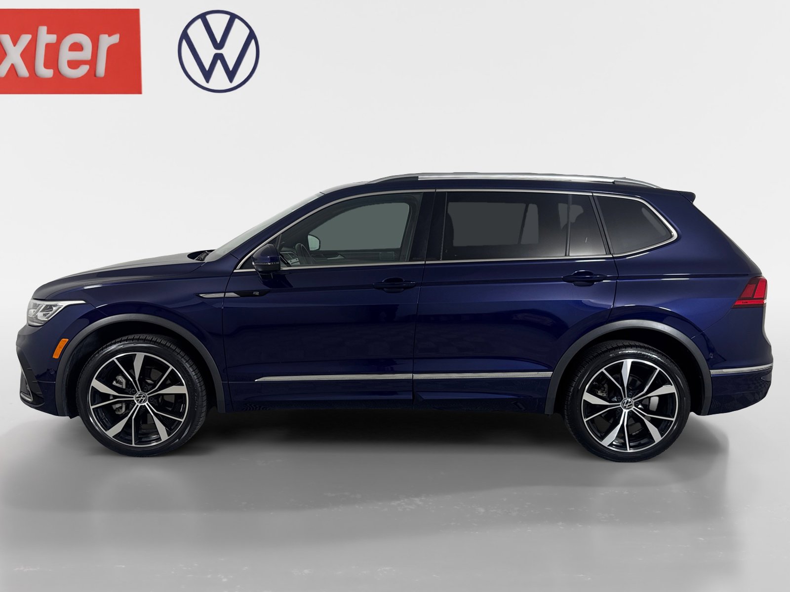 2022 Volkswagen Tiguan SEL Premium R-Line photo 4