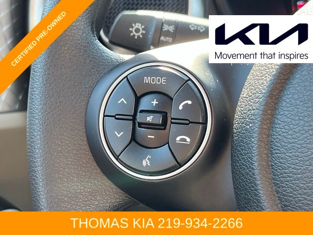 2022 Kia Soul LX photo 22