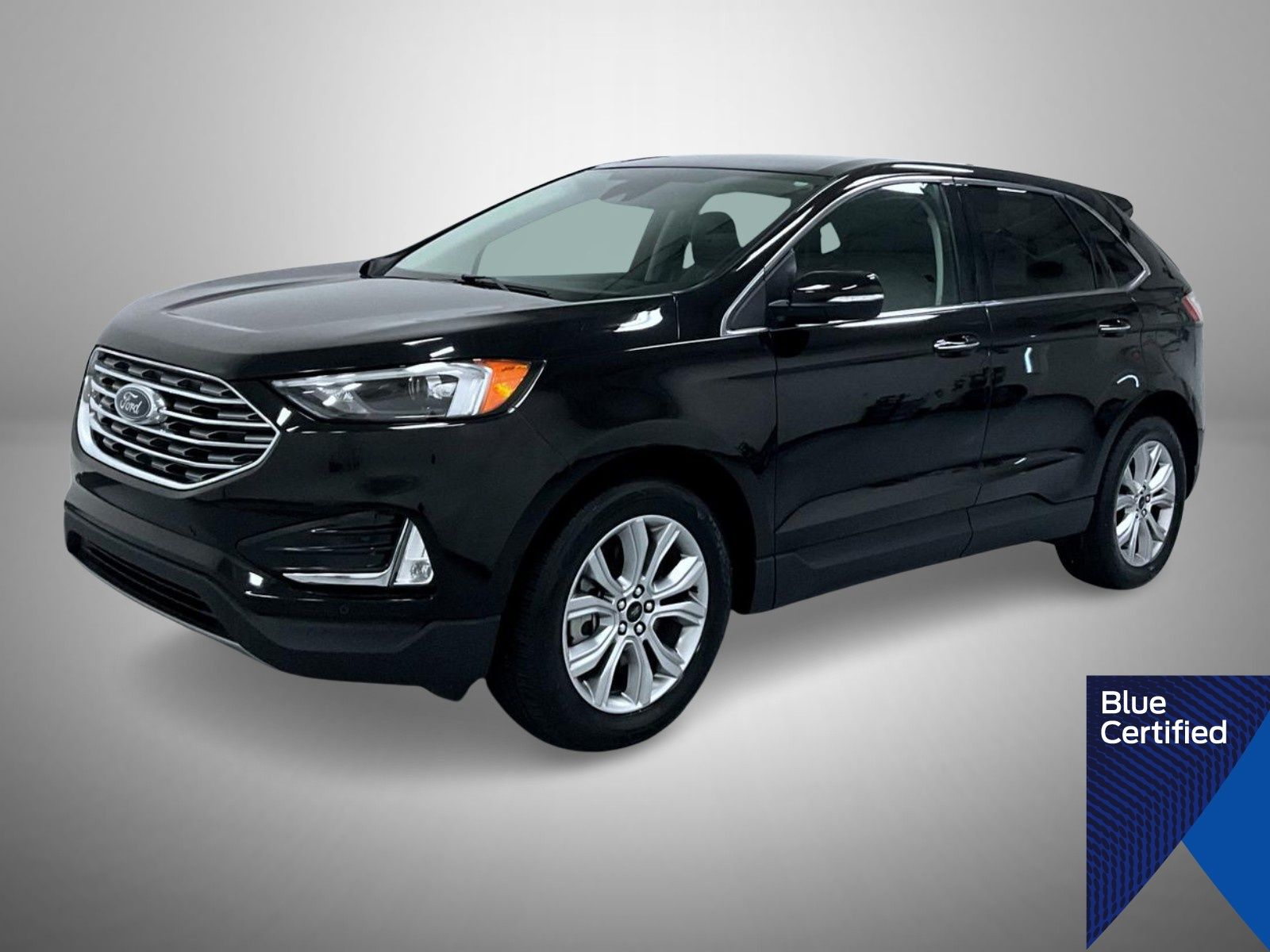 2024 Ford Edge Titanium's photo