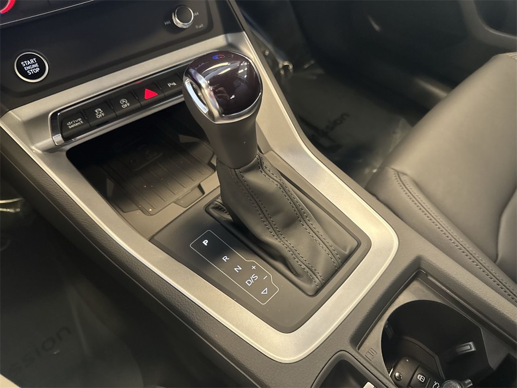 2025 Audi Q3 Premium S line photo 18