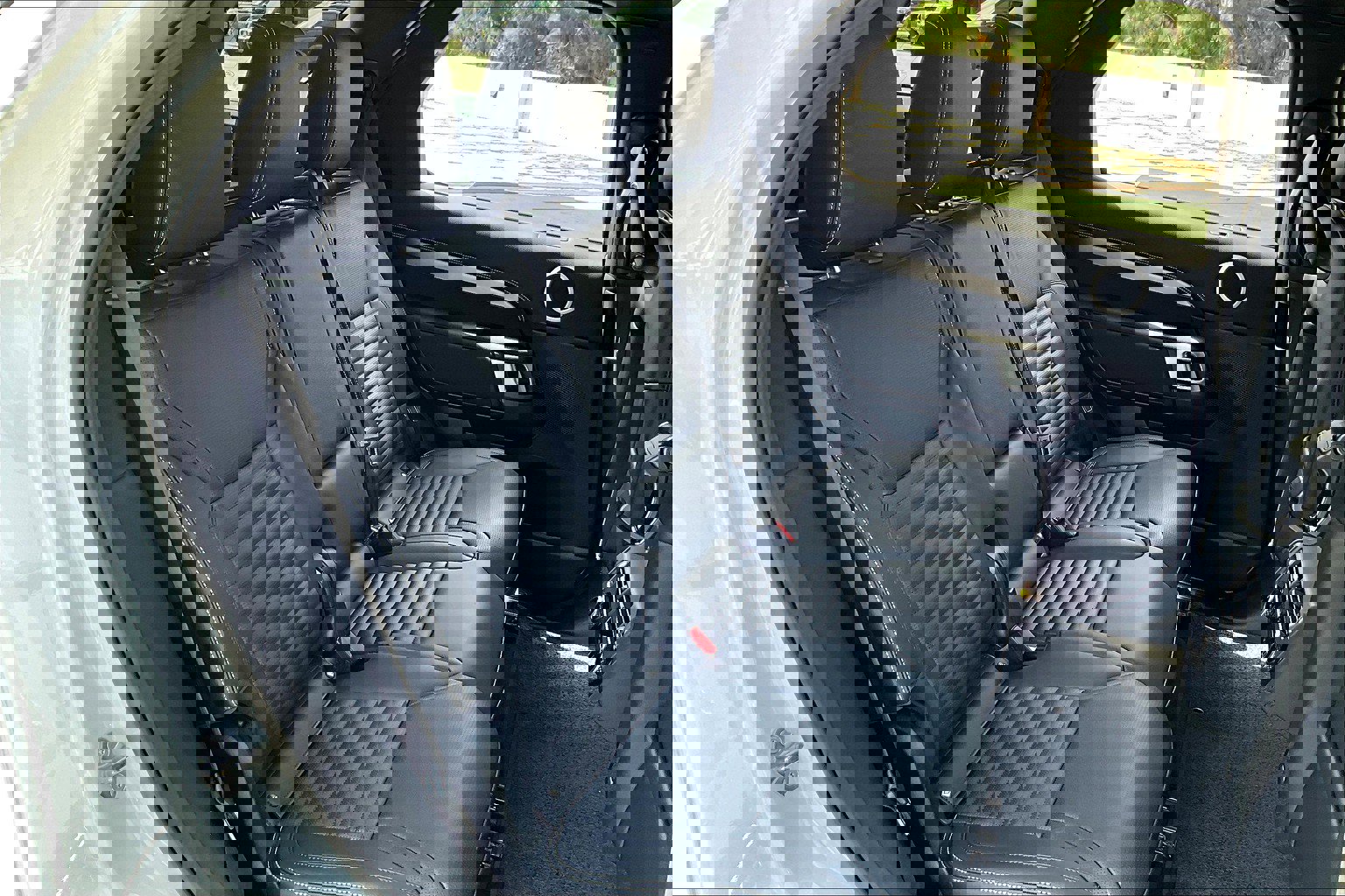 2025 Land Rover Discovery SE photo 6