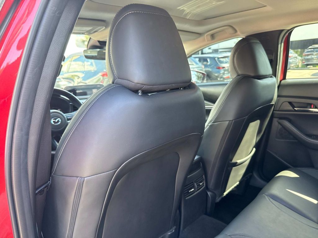 2022 Mazda CX-30 Preferred photo 11