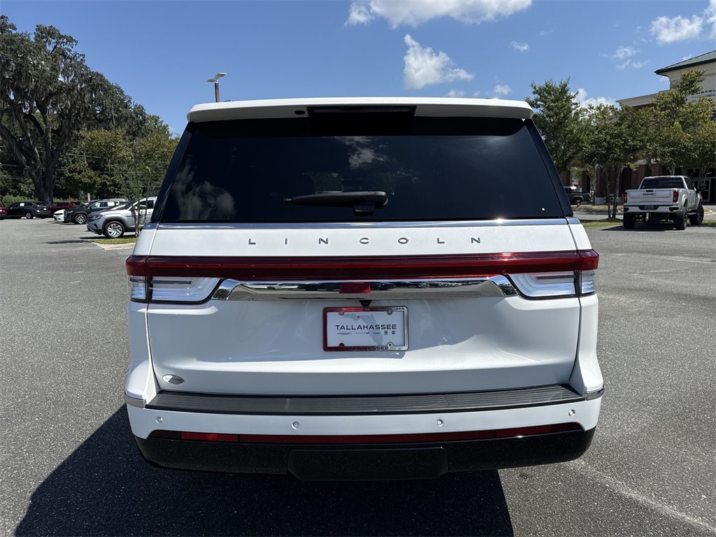 2024 Lincoln Navigator L Reserve photo 4