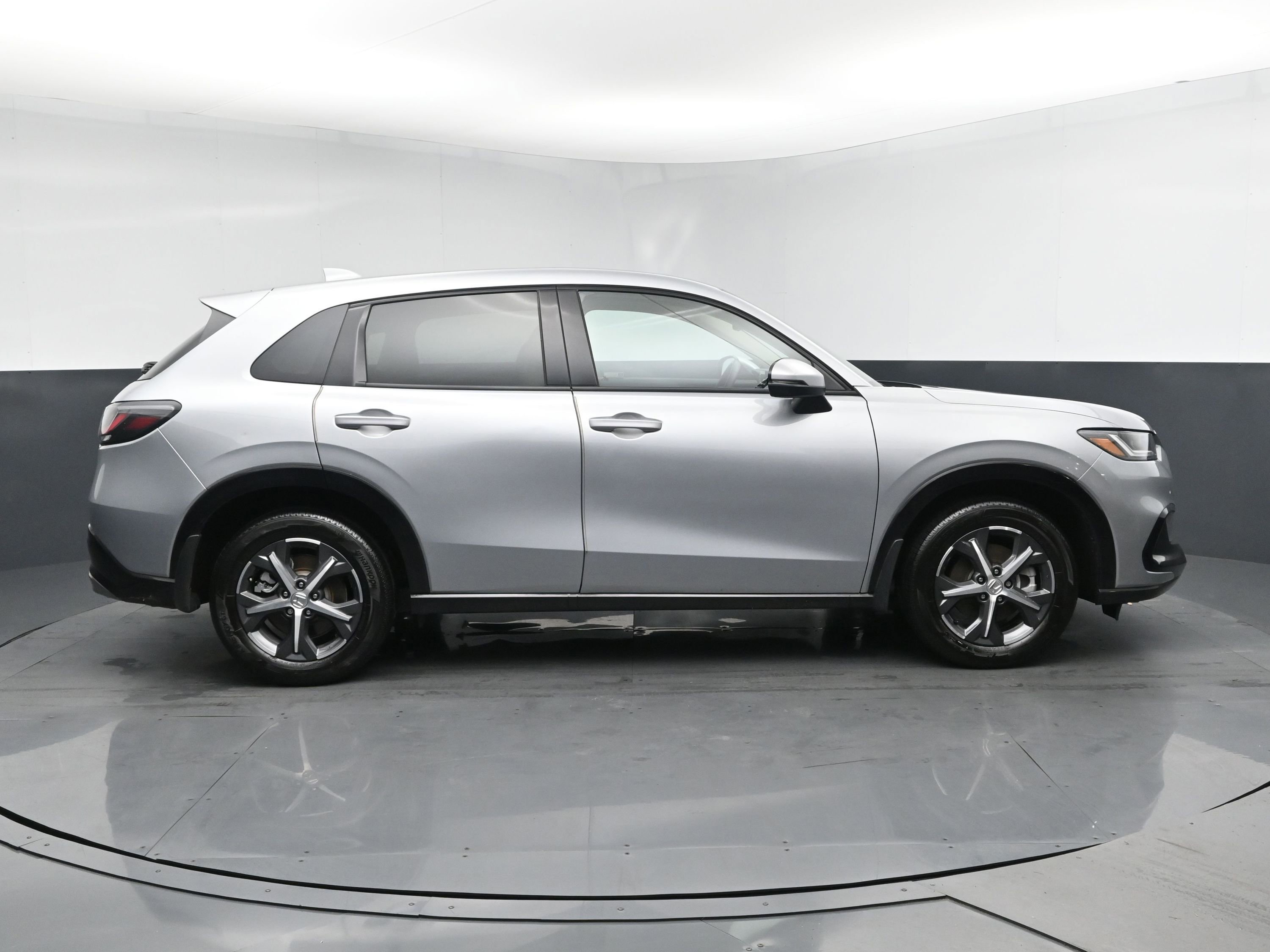 2023 Honda HR-V EX-L photo 2