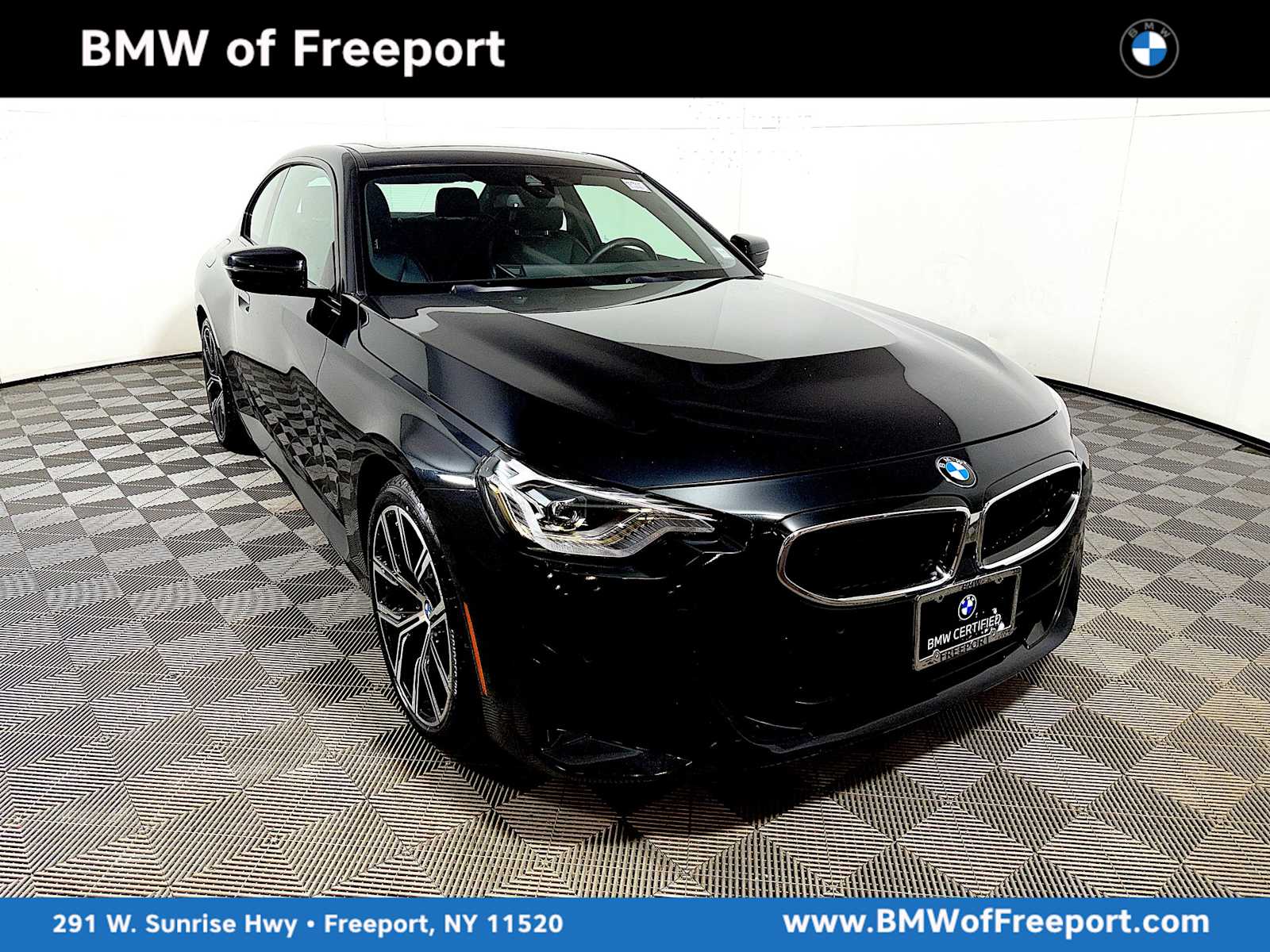 2023 BMW 2 Series 230i's photo