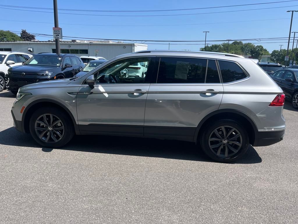 2022 Volkswagen Tiguan SE photo 4