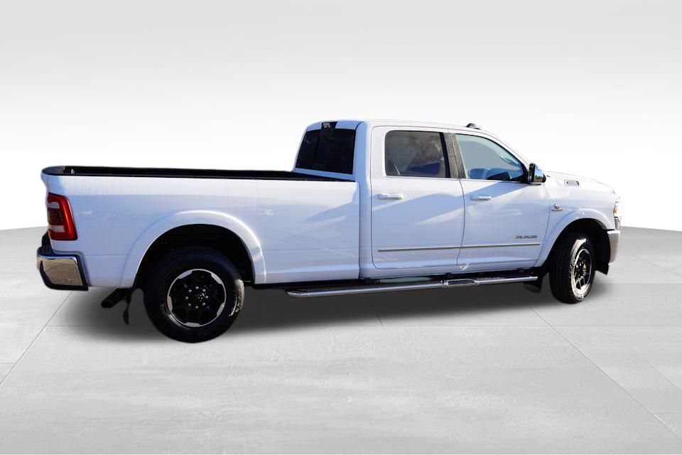 2022 Ram 3500 Laramie photo 5