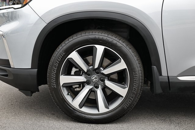 2025 Honda Pilot Elite photo 4