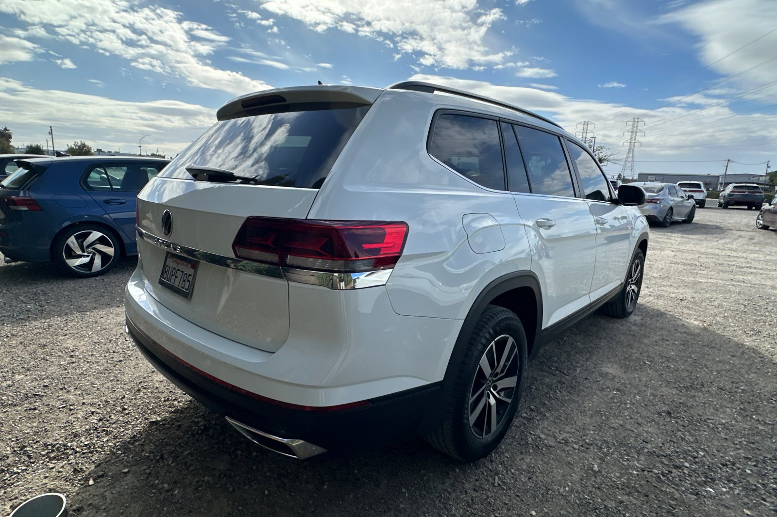 2021 Volkswagen Atlas SE photo 3