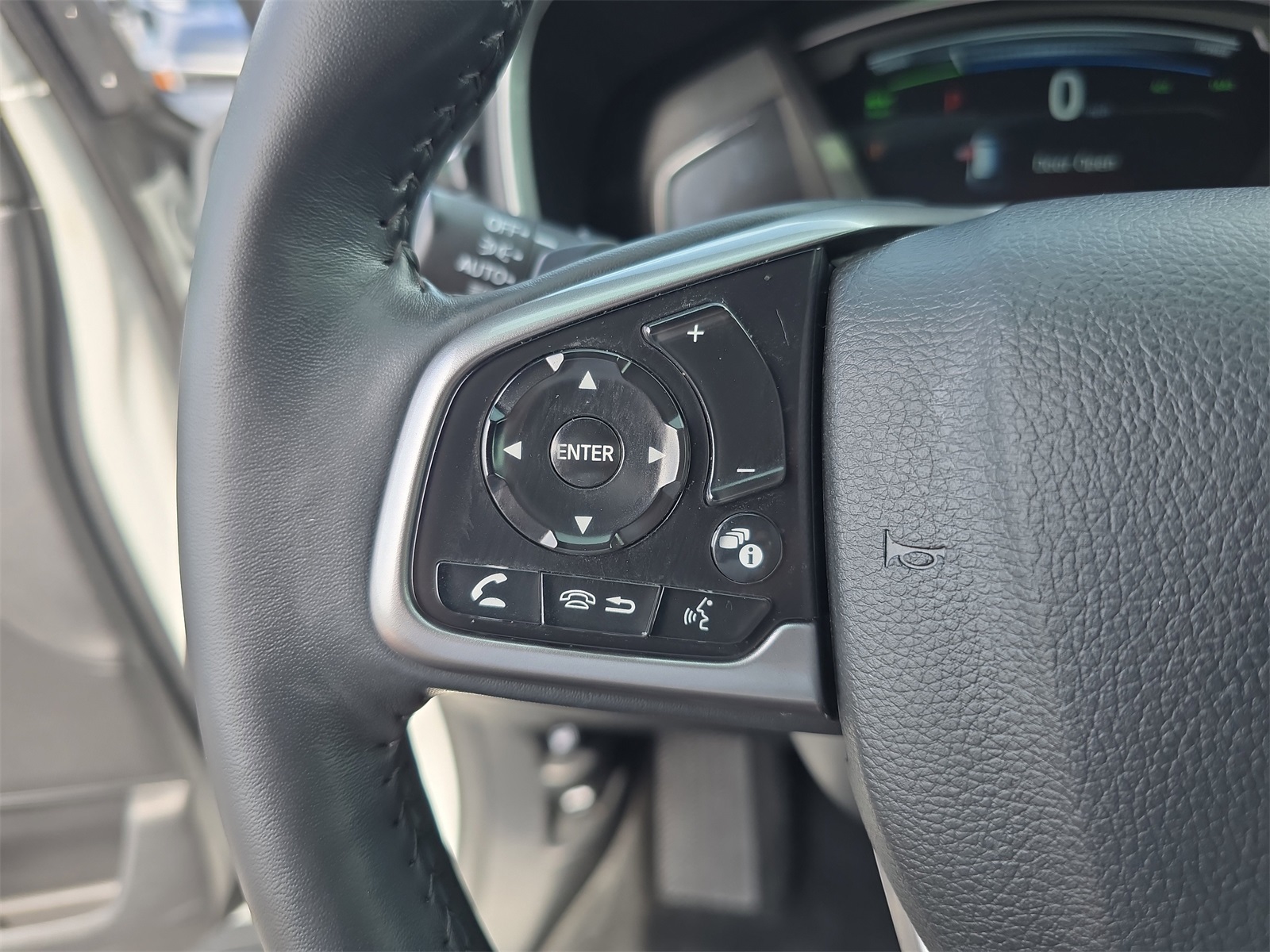 2022 Honda CR-V Hybrid Touring photo 21