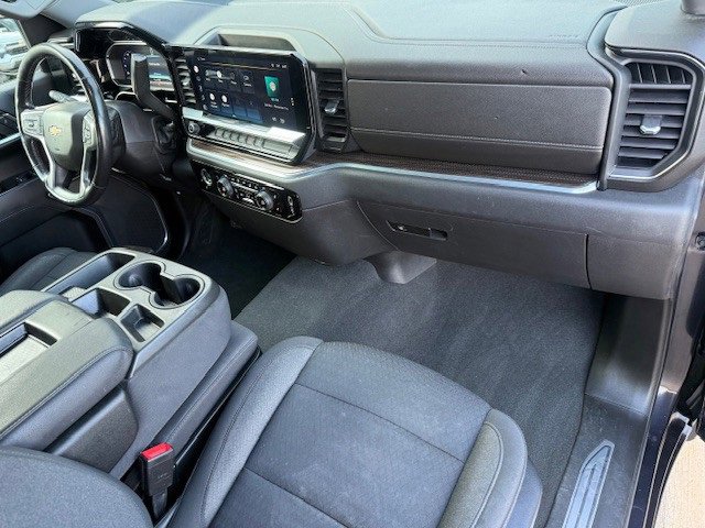 2022 Chevrolet Silverado 1500 LT photo 16