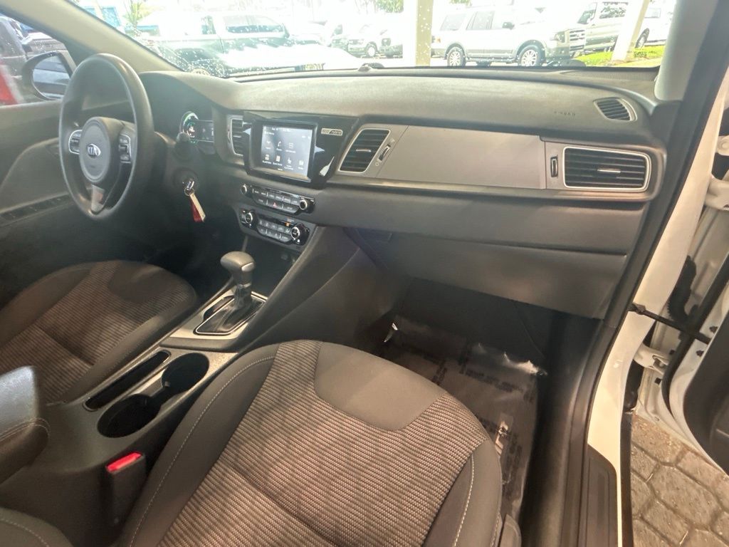 2019 Kia Niro FE photo 22