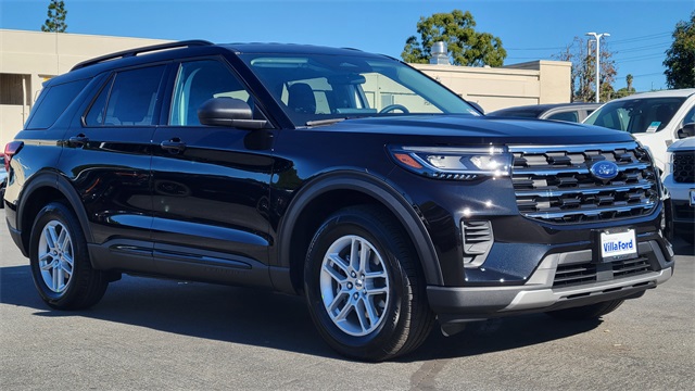 2026 Ford Explorer Active's photo