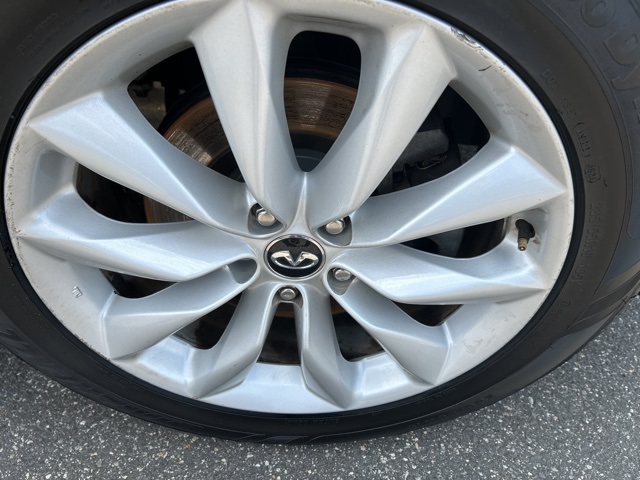 2019 Infiniti QX50 Luxe photo 9