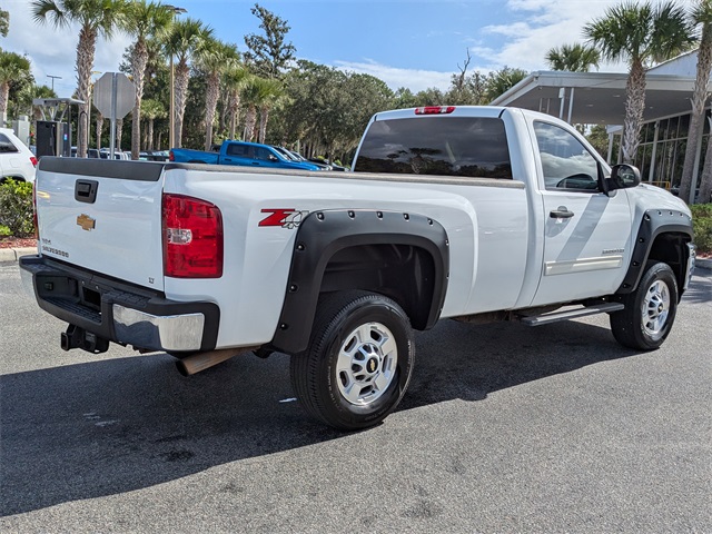 2013 Chevrolet Silverado 2500HD LT photo 4