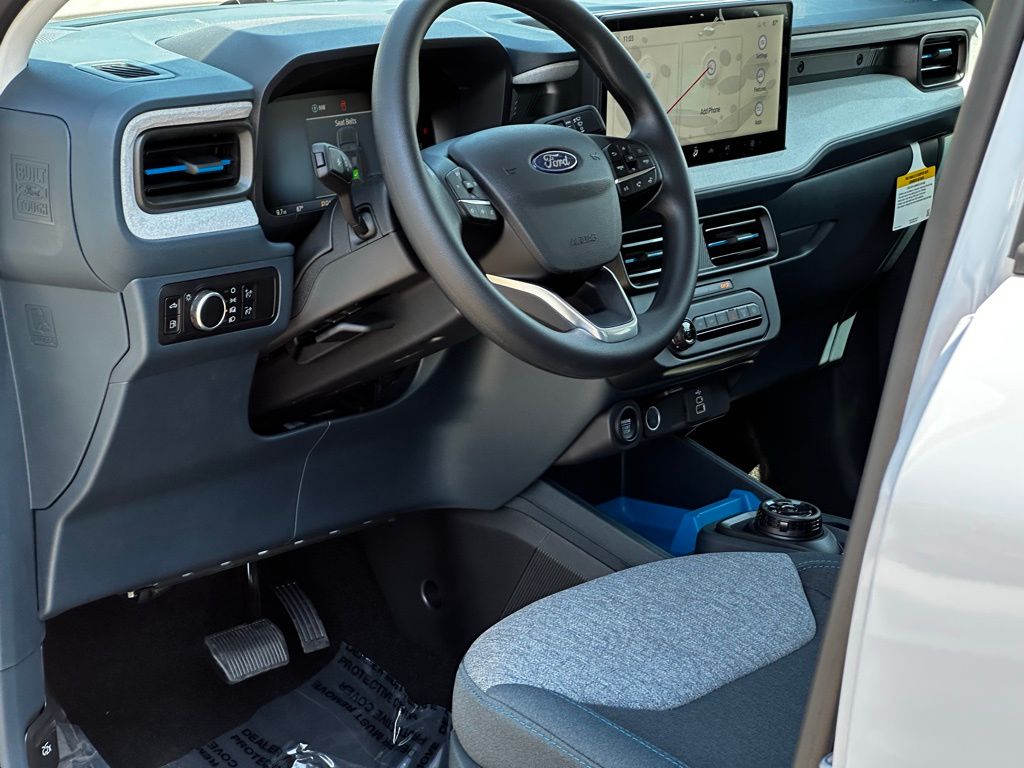 2025 Ford Maverick XLT photo 6