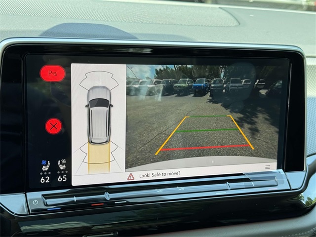 2025 Volkswagen Atlas Peak Edition SE photo 4