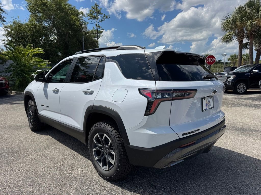 2026 Chevrolet Equinox ACTIV photo 2