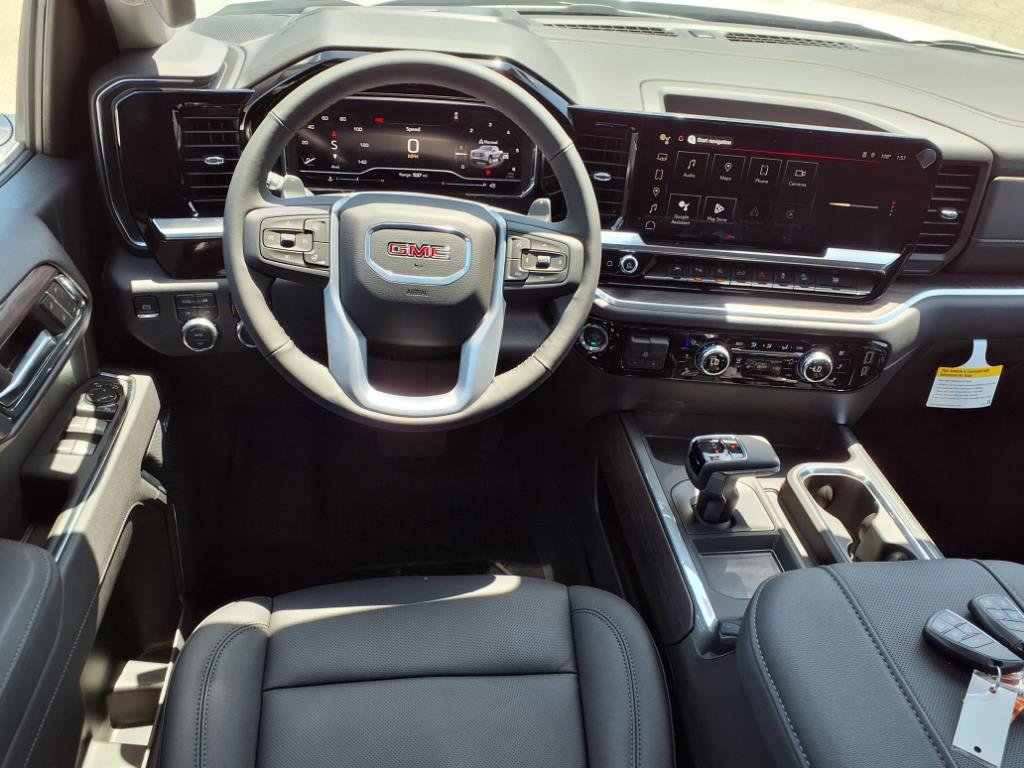 2025 Gmc Sierra 1500 SLT photo 3