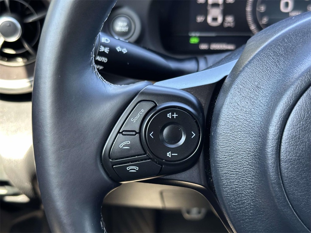 2023 Toyota GR86 Premium photo 7