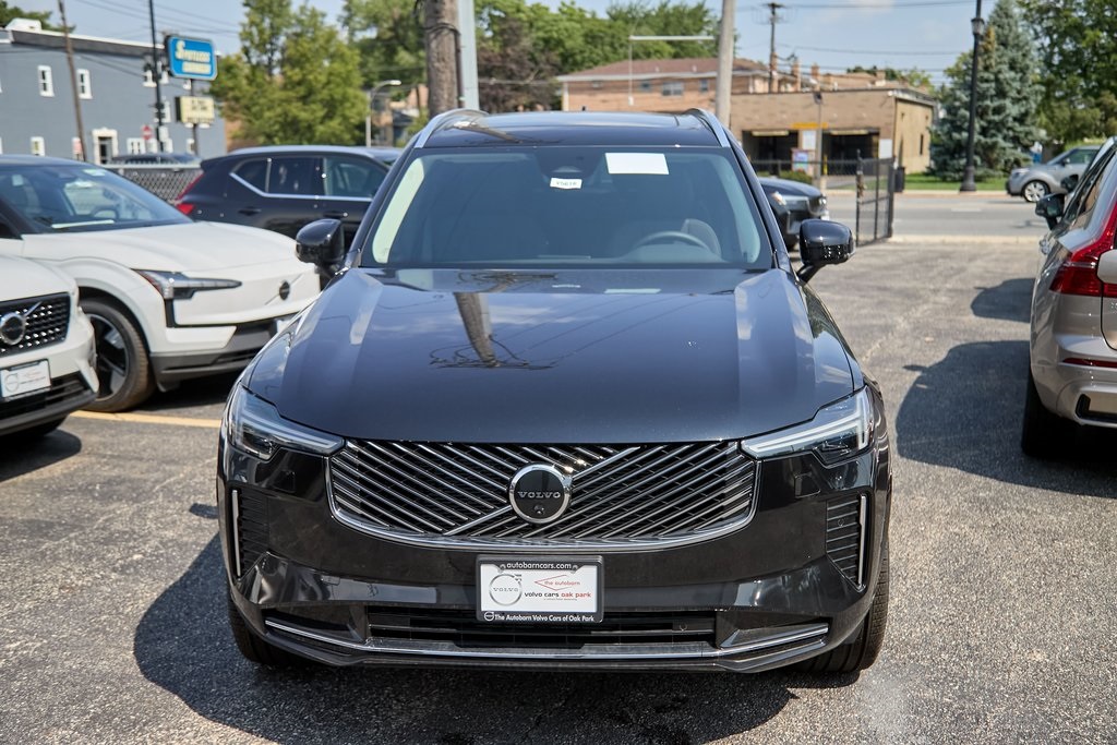 2025 VOLVO XC90 - Image 4