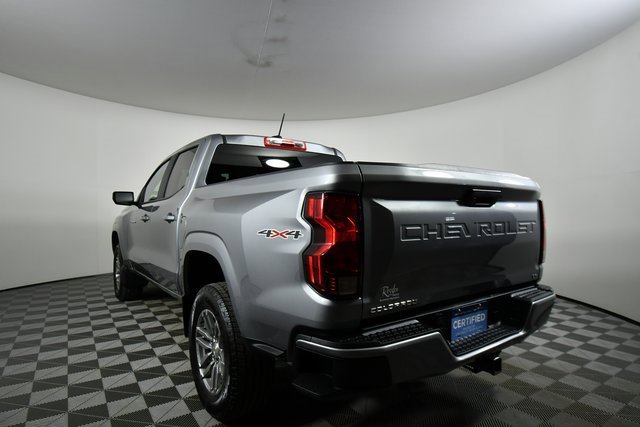 2024 Chevrolet Colorado LT photo 12
