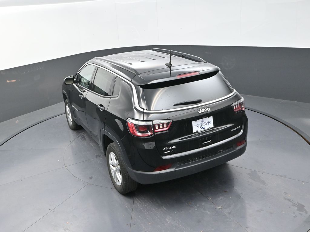 2021 Jeep Compass Sport photo 14