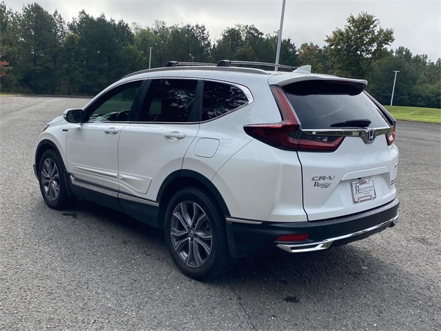 2022 Honda CR-V Hybrid Touring photo 2