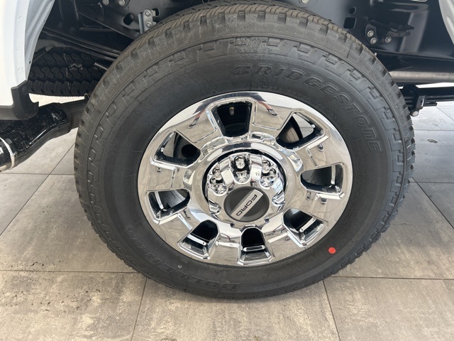 2025 Ford F-350 Lariat photo 7