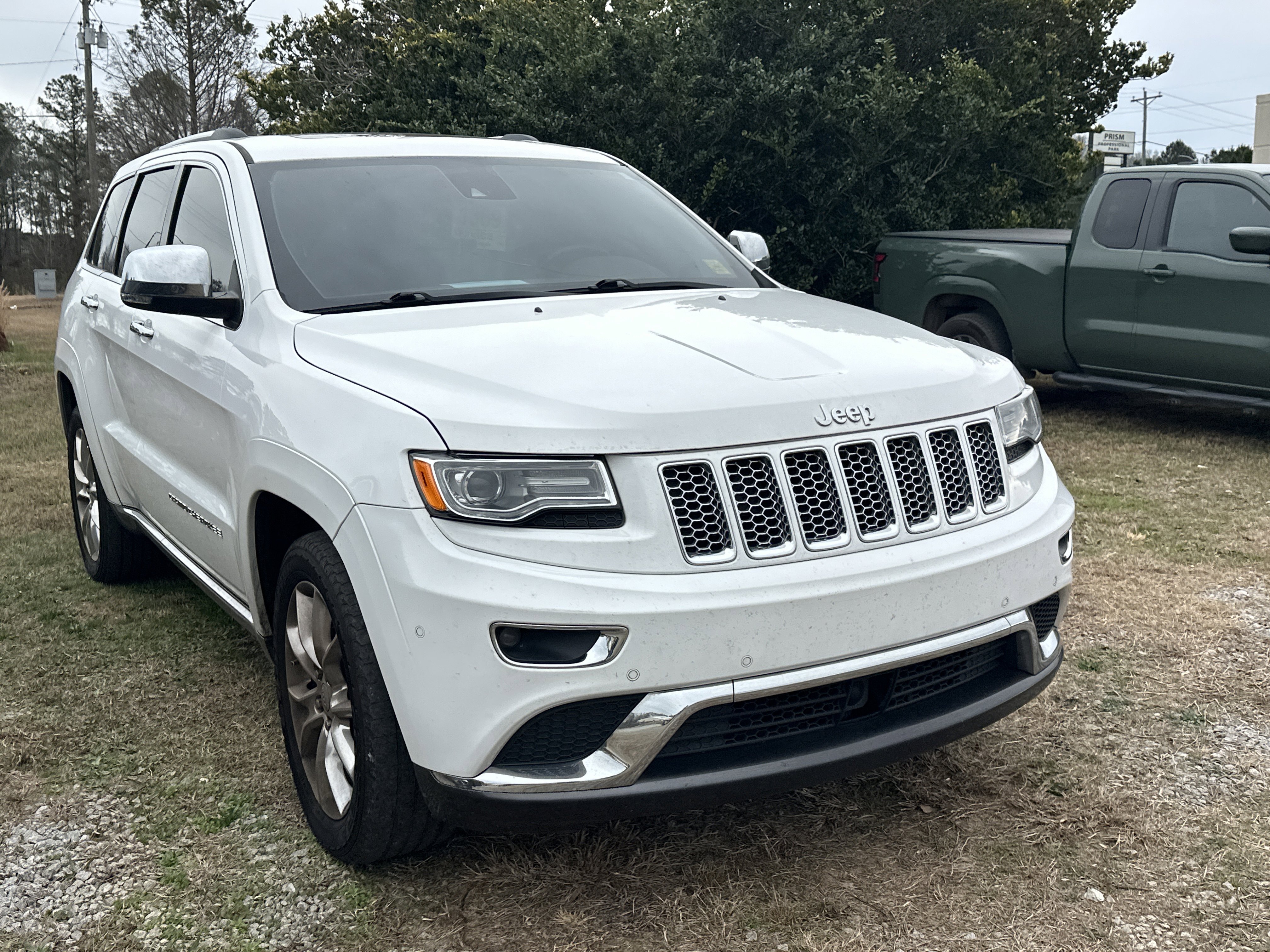 2015 Jeep Grand Cherokee Summit's photo