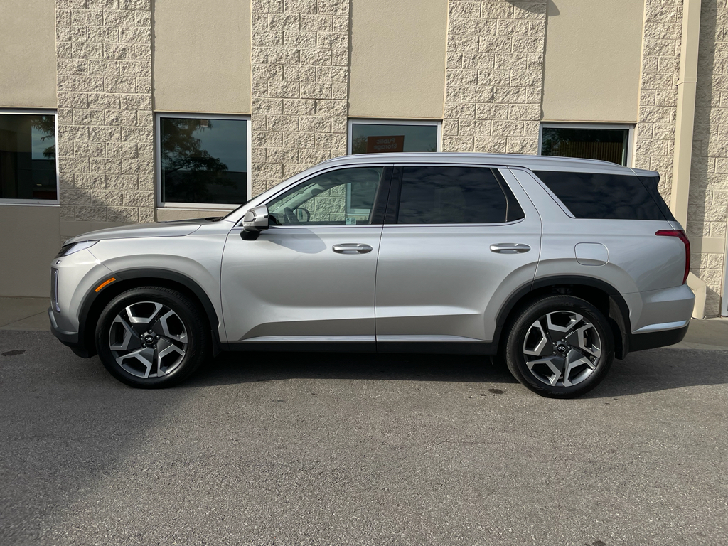 Certified 2025 Hyundai Palisade Limited with VIN KM8R5DGE0SU821477 for sale in Kansas City