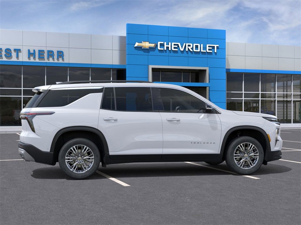 2026 Chevrolet Traverse photo 4