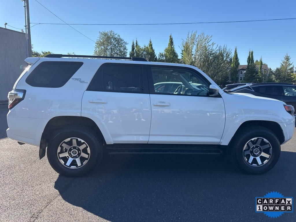 2024 Toyota 4Runner SR5 photo 6