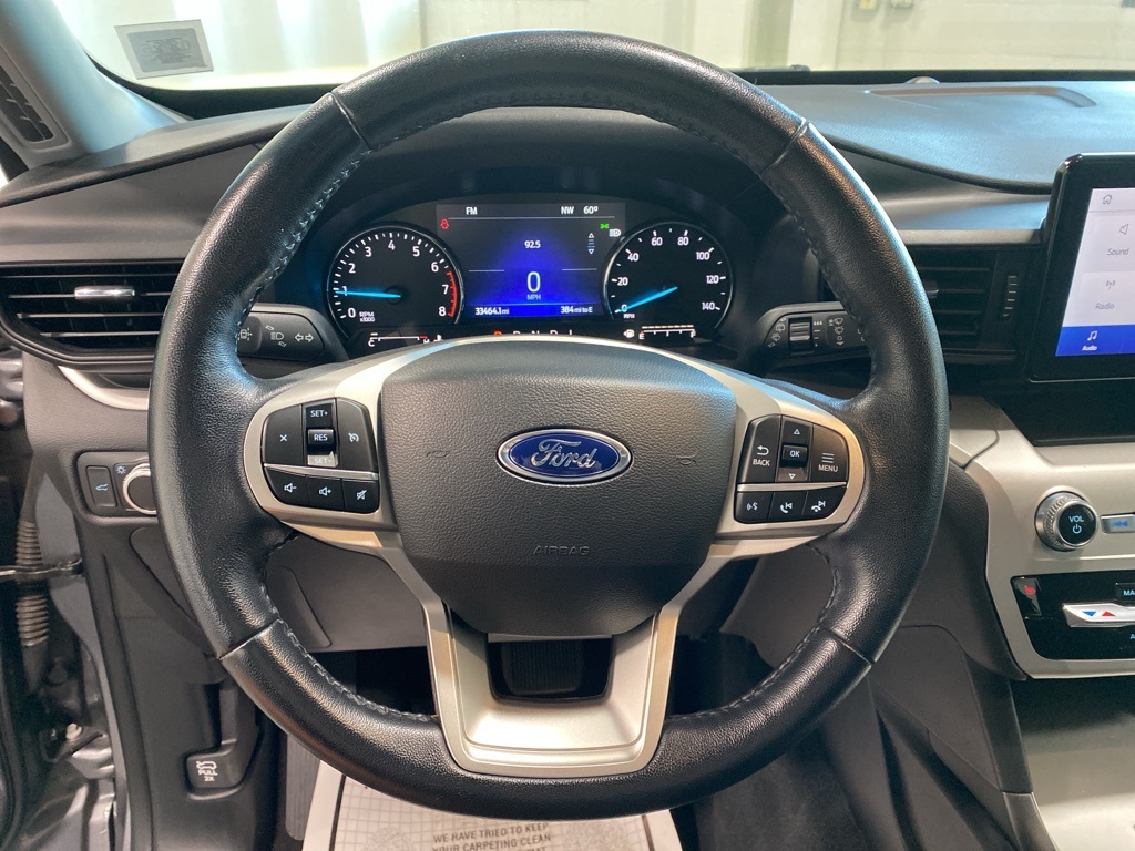 2022 Ford Explorer XLT photo 25