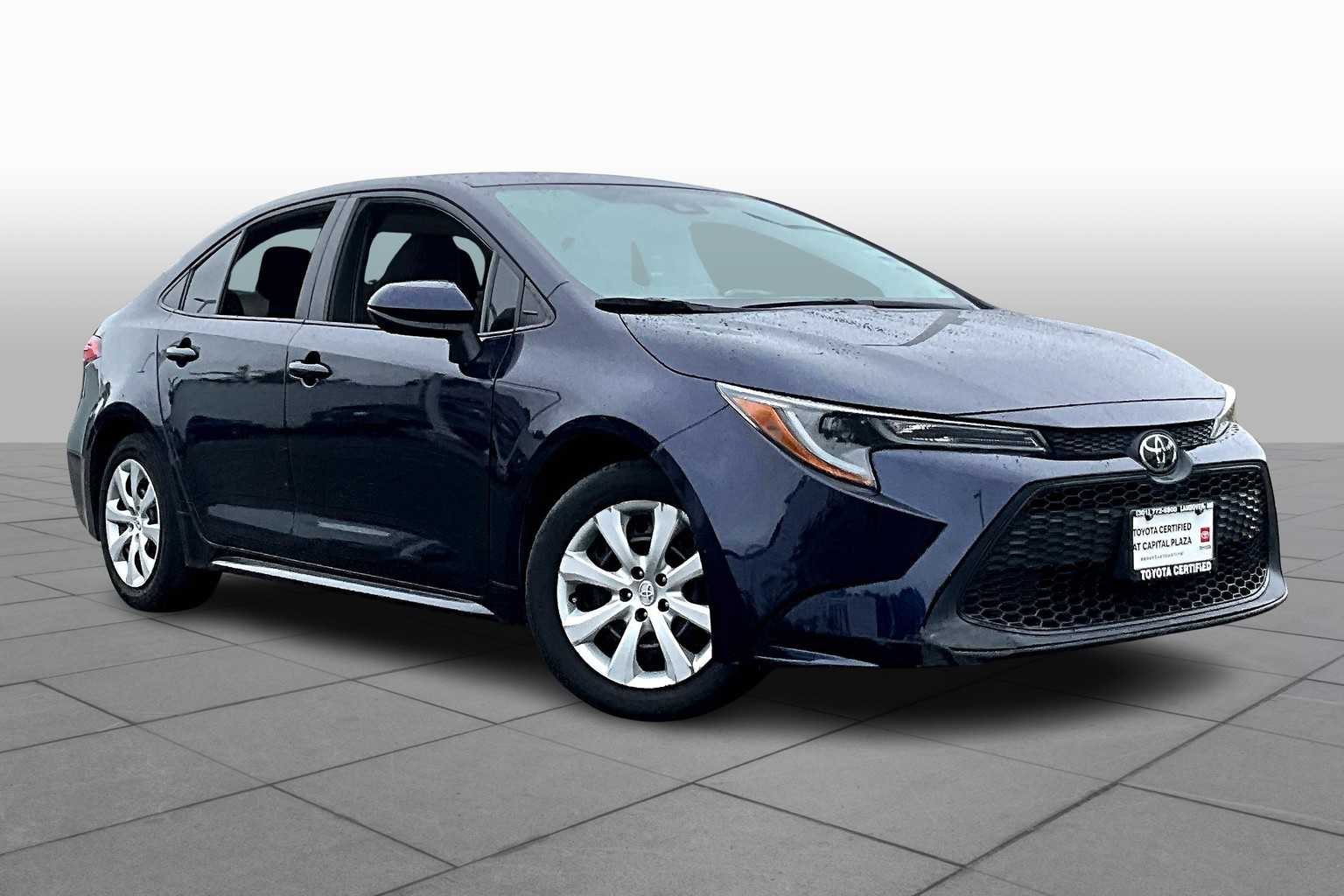 2022 Toyota Corolla LE photo 2
