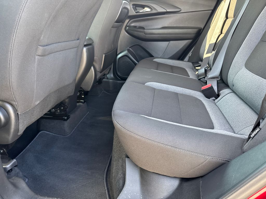 2024 Chevrolet Trailblazer LT photo 17