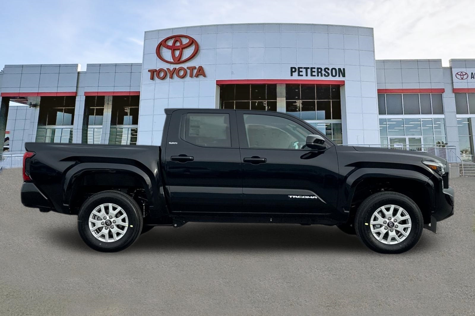 2026 Toyota Tacoma SR5 photo 3