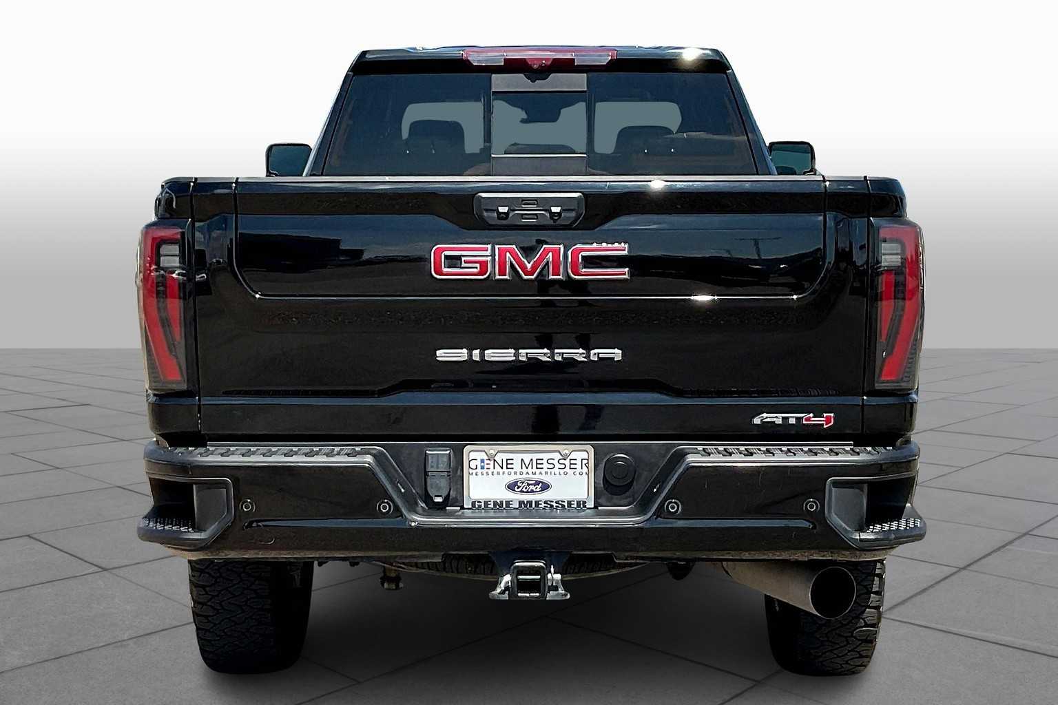 2024 Gmc Sierra HD AT4 photo 4