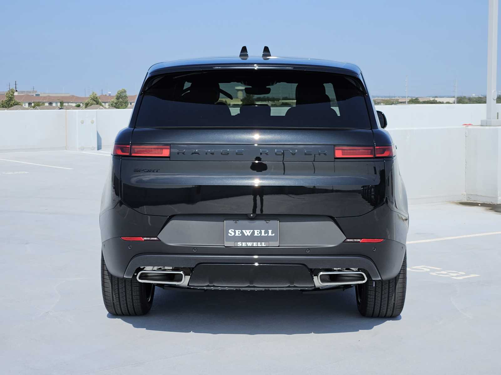 2025 Land Rover Range Rover Sport SE photo 6
