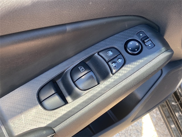 2022 Nissan Altima SV photo 21