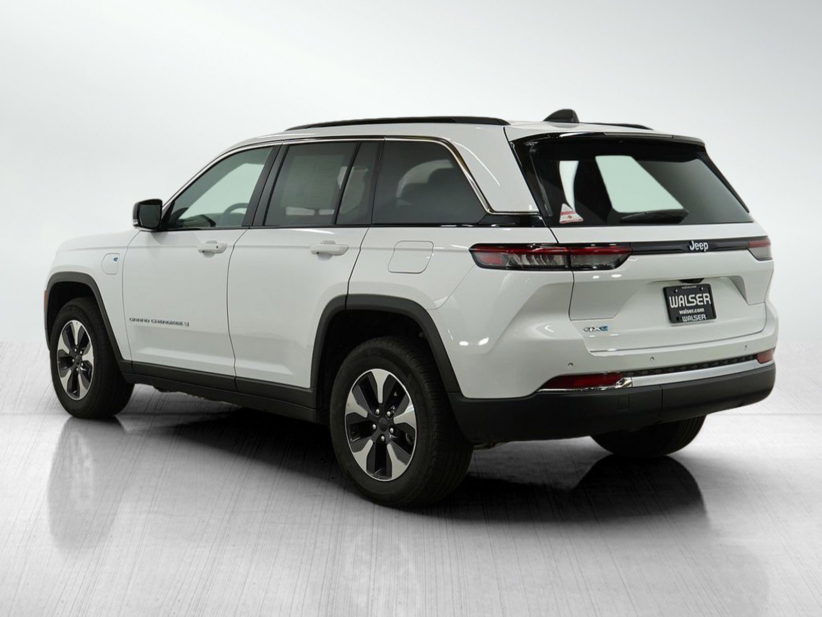 2024 Jeep Grand Cherokee Limited 4xe photo 3