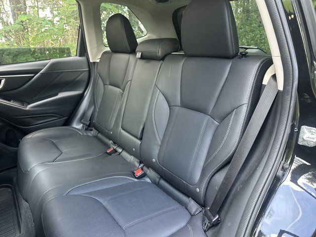 2023 Subaru Forester Touring photo 15
